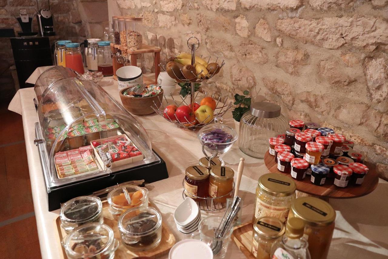 Le Pavillon Saint-Martin Ξενοδοχείο Souillac Εξωτερικό φωτογραφία